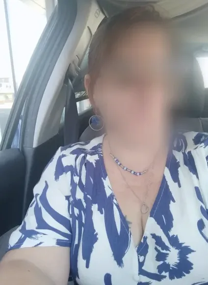 Annika, 40
