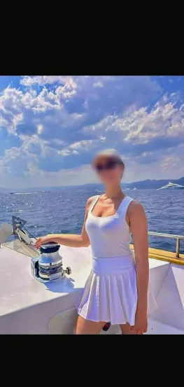 Aylin, 33