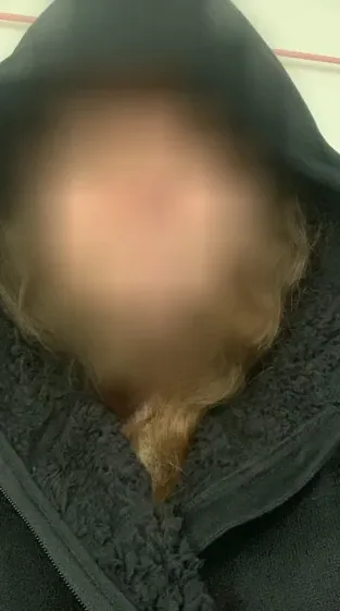 Esra, 28