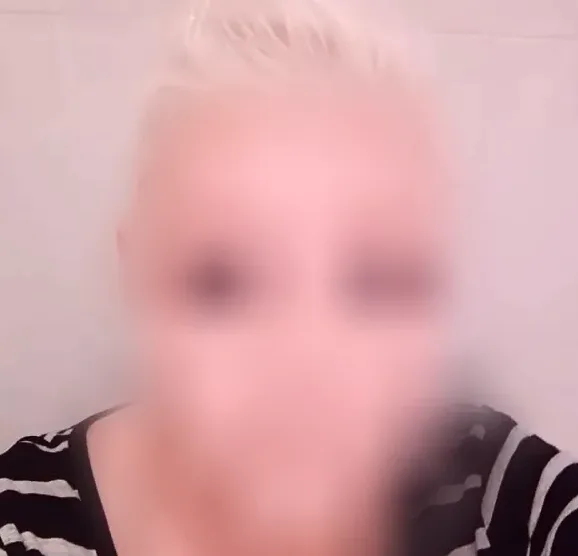 Kathleen, 39