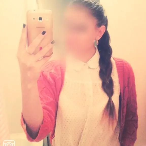 Lena, 37