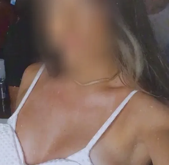 Nele, 39