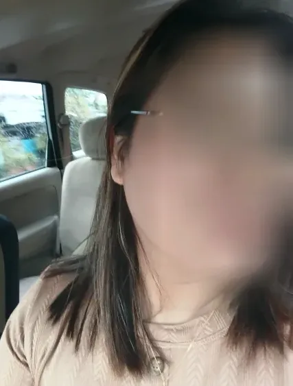 Nora, 33