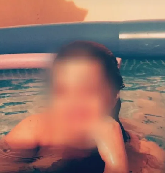 Ramona, 37