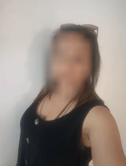 Rebecca, 38
