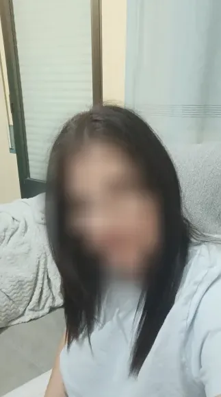 Stefanie, 39