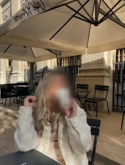Thea, 32